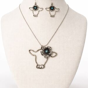 Floral Silver Necklace and Earring Set